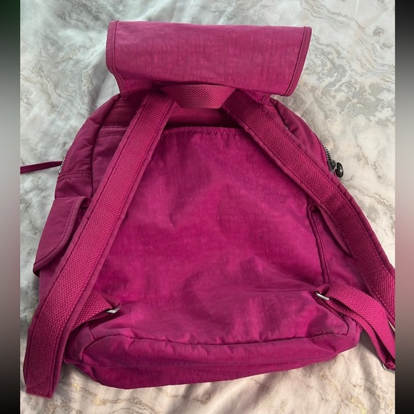 Kipling - Picture 3 of 6